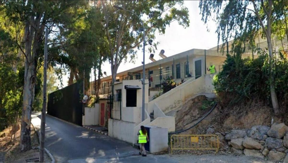 Exterior del CETI.